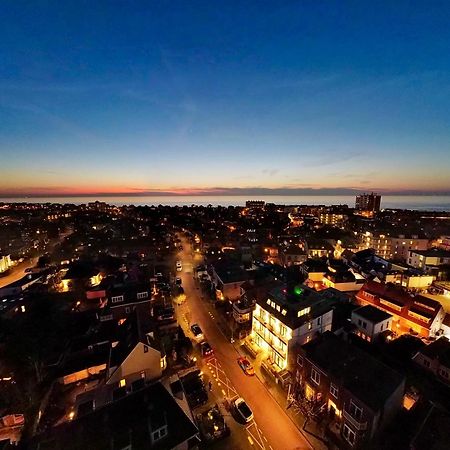 Boutique Hotel At Sea Zandvoort Eksteriør bilde